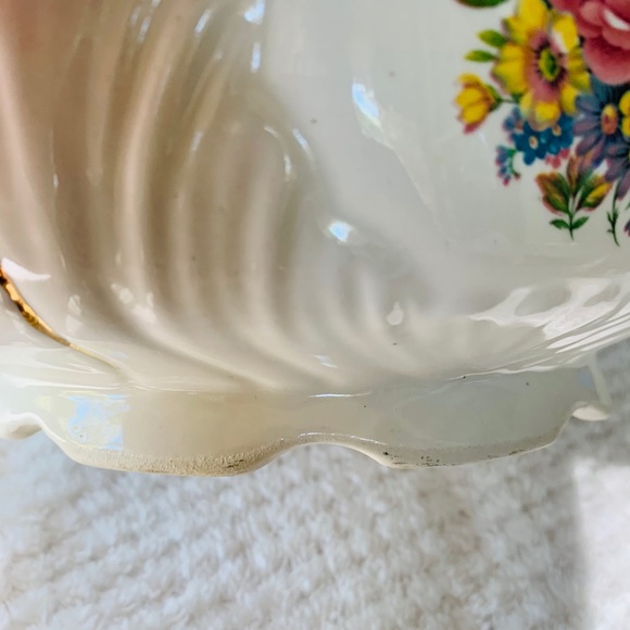 Vintage 1940s soup tureen serving dish with lid - Picture 9 of 12